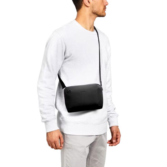 Bellroy Venture Travel Crossbody Secondary image