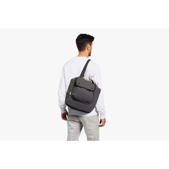 Bellroy Cinch Tote 16L Secondary image