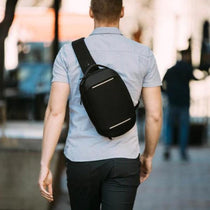 Nomatic Navigator Sling Bag