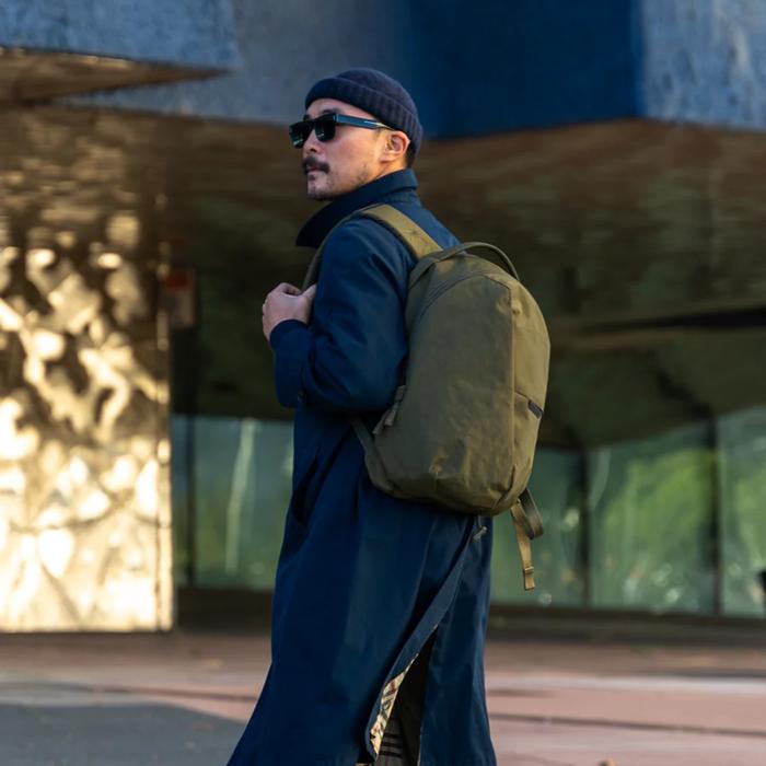 Able Carry Thirteen Daybag
